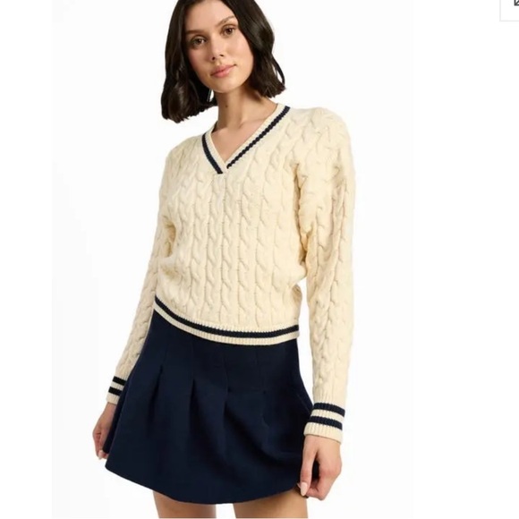 NWT EN SAISON Academy Collegiate Pleated Long Sleeve Cable knit Mini dress L - Picture 1 of 9